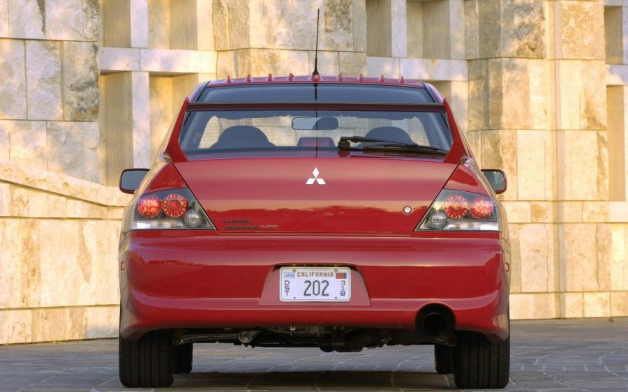  Mitsubishi Lancer Evolution IX MR 2007 года  (фото 26 из 129)
